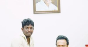 தூத்துக்குடி முள்ளக்காடு பகுதியில் திமுக எம்எல்ஏ சண்முகையா உதவியுடன் திருட்டுத்தனமாக மதுபானங்கள் விற்பனை படுஜோர்.!